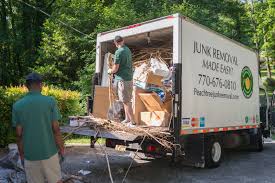 Best Electronics and E-Waste Disposal  in Pelican Bay, FL